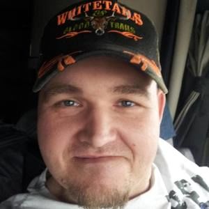 Meet your Posher, Travis